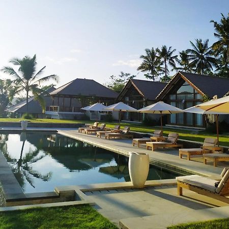 Palmterrace Hotel Chulik Ngoại thất bức ảnh
