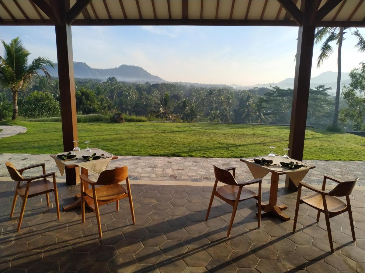 Palmterrace Hotel Chulik Ngoại thất bức ảnh