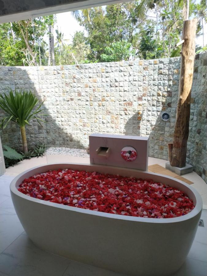 Palmterrace Hotel Chulik Ngoại thất bức ảnh